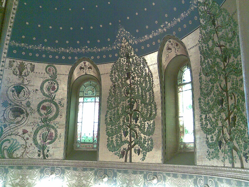 Moskovskaja-horalnaja-sinagoga-okna