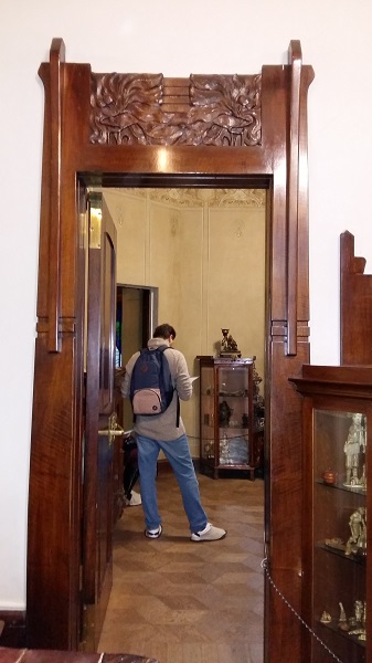 Дверь кабинета особняка Рябушинских
