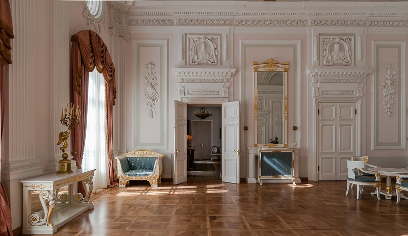 Кавалерский зал Петровского дворца