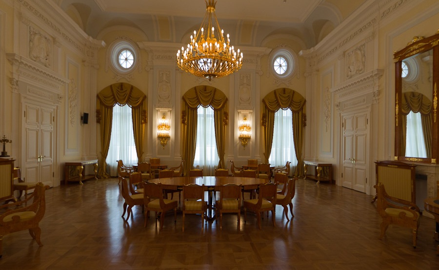 Петровская гостиная Петровского замка