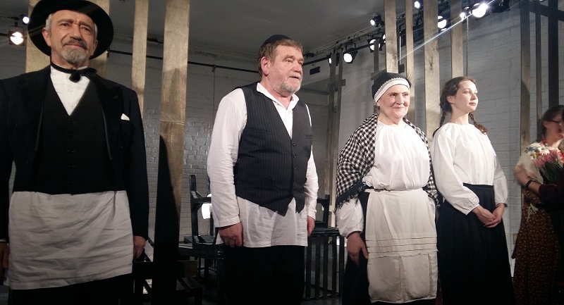 Актеры, занятые в спектакле "Поминальная молитва" театра МОСТ