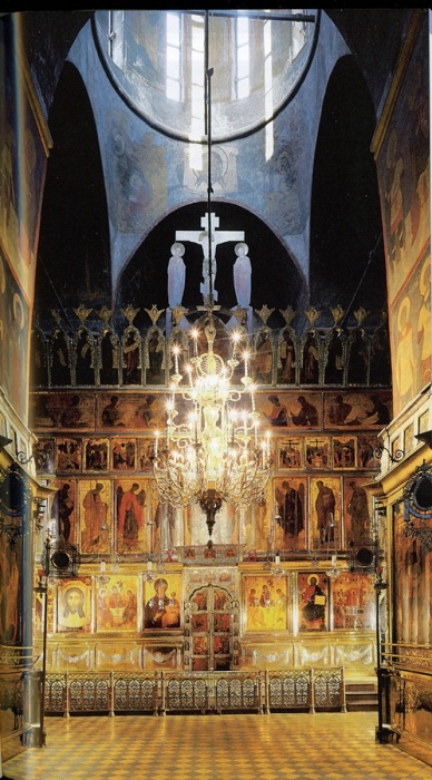 Иконостас Троицкого собора Троице-Сергиевой Лавры